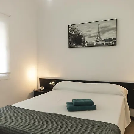 Lets Holidays With Terrace Near Apartment *